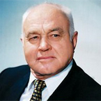 Герой землі
